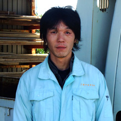 岩倉　洋平